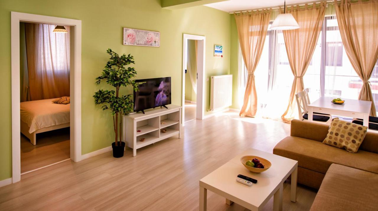 Aquarium Residence 1 นาโวดาริ ภายนอก รูปภาพ