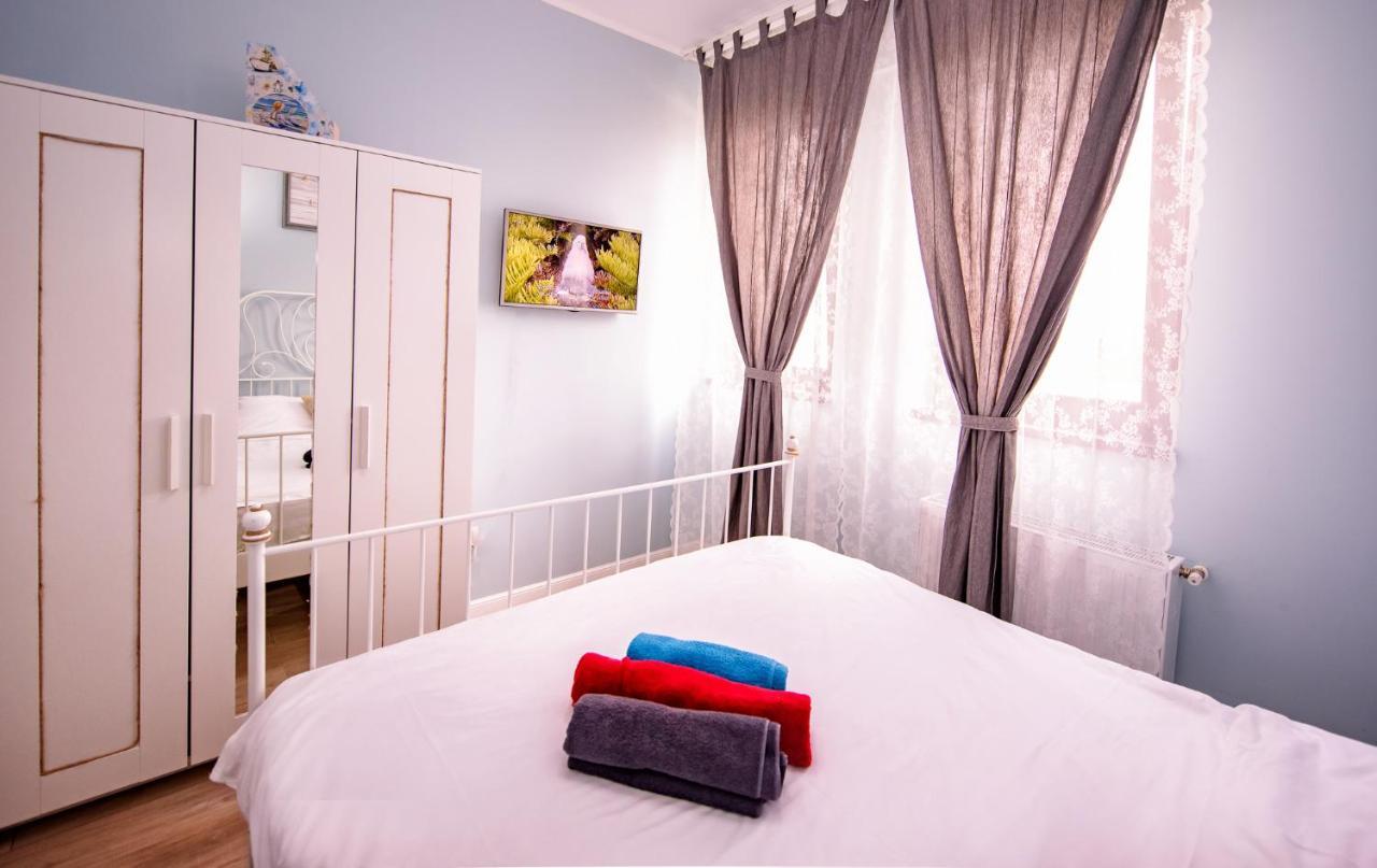 Aquarium Residence 1 นาโวดาริ ภายนอก รูปภาพ